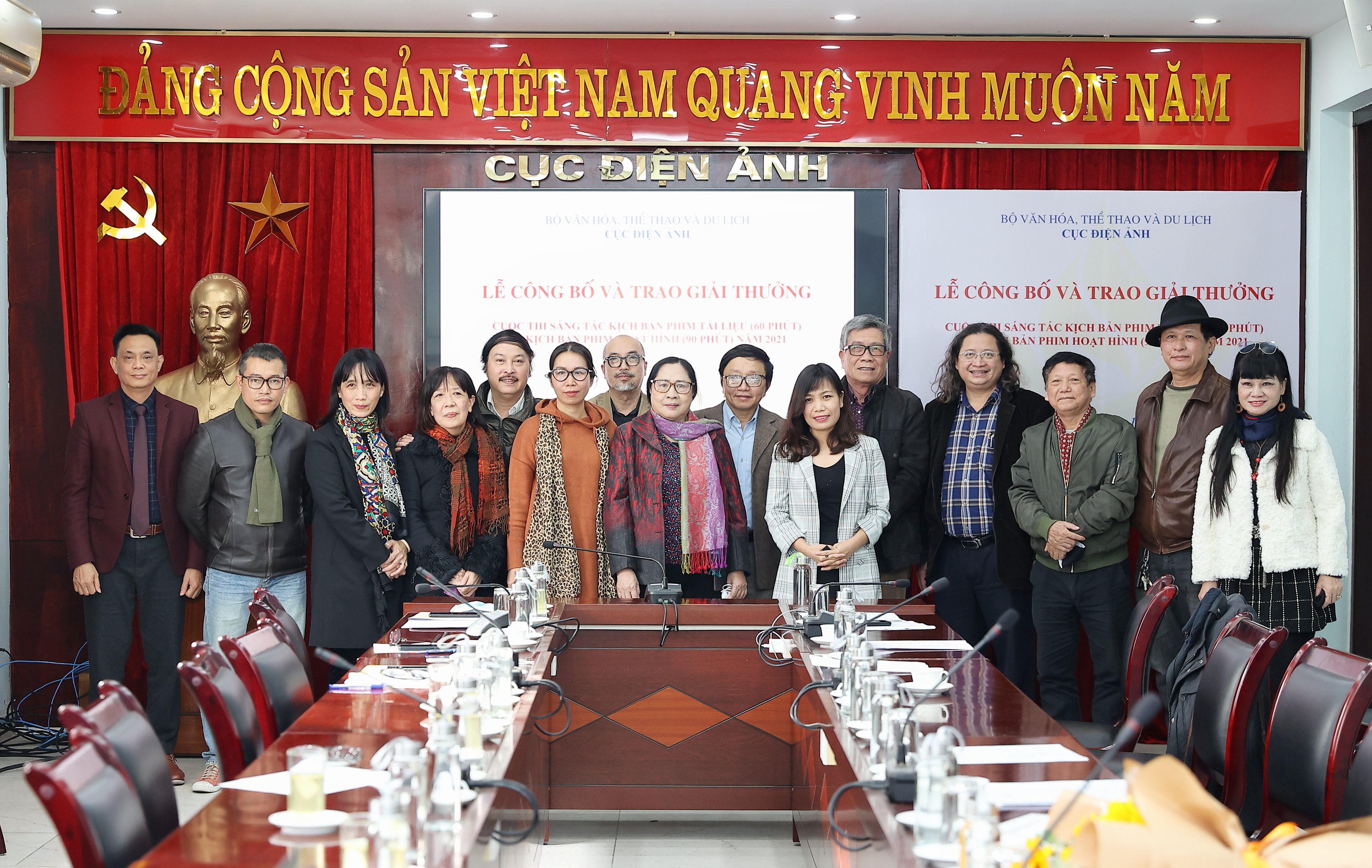 Trao giải Cuộc thi “Sáng tác kịch bản phim Tài liệu (60 phút) và kịch bản phim Hoạt hình (90 phút) năm 2021”