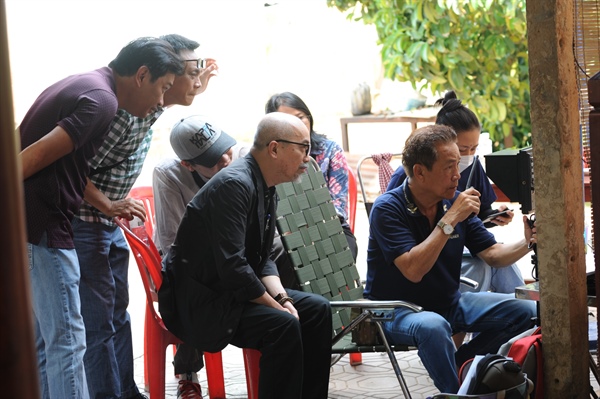Phim nhà nước đặt hàng: Đề tài đã “sung” hơn